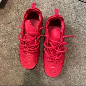 Nike Air Vapormax Plus “University Red”